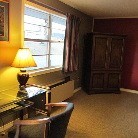 Brydan Suites Eureka Springs Room photo