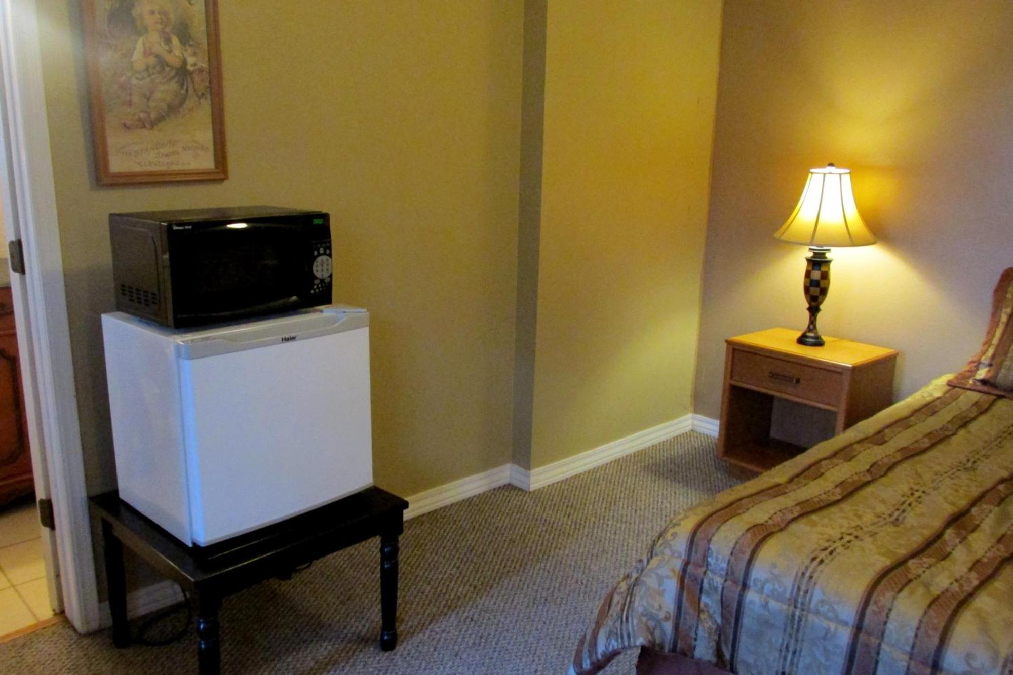 Brydan Suites Eureka Springs Room photo