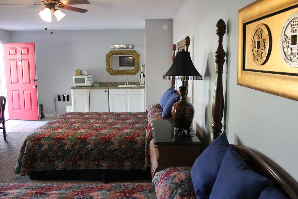 Brydan Suites Eureka Springs Exterior photo
