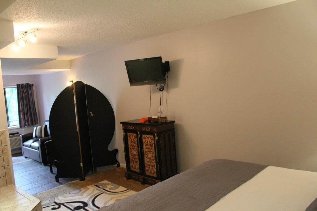 Brydan Suites Eureka Springs Exterior photo